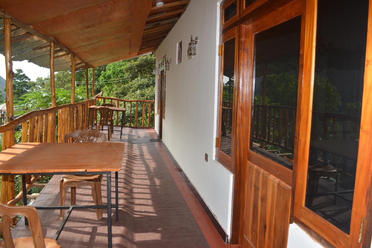 Ella River Face Inn المظهر الخارجي الصورة