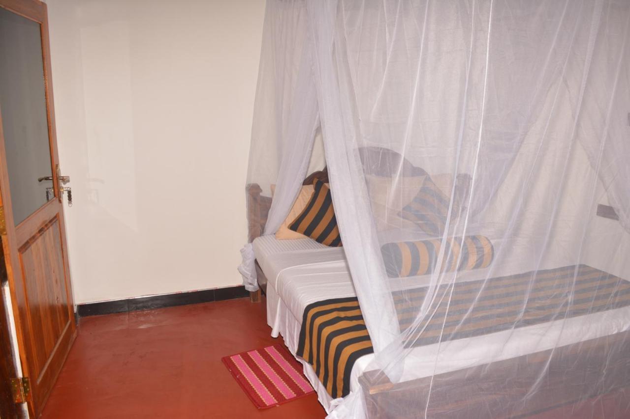 Ella River Face Inn المظهر الخارجي الصورة
