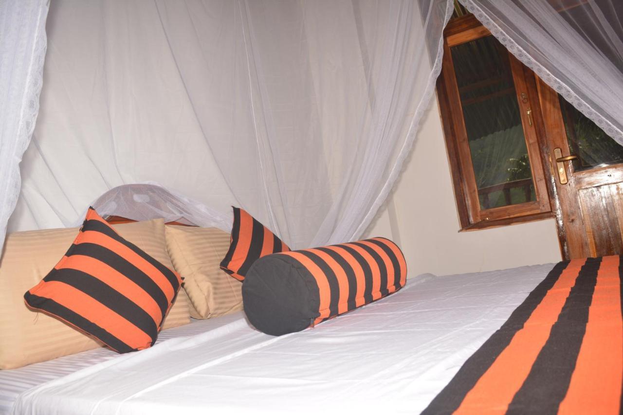 Ella River Face Inn المظهر الخارجي الصورة
